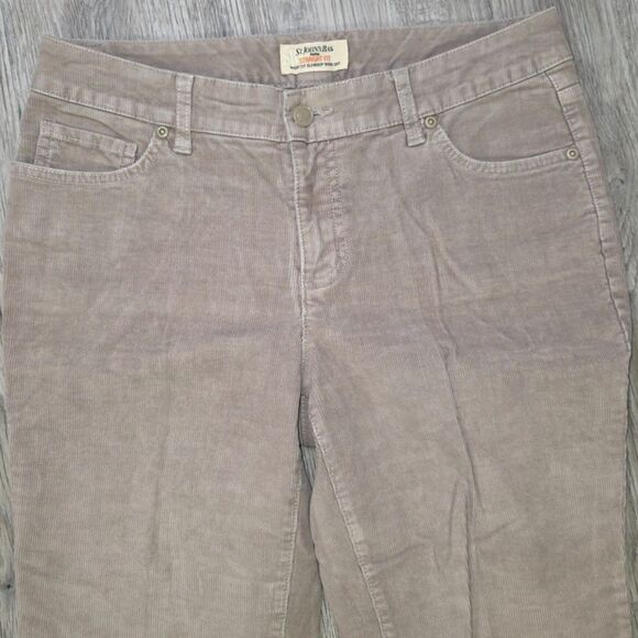 Retro Vibes Meet Cozy Comfort! St. John's Bay Corduroy Pants Size 6 Petite - Picture 2 of 7